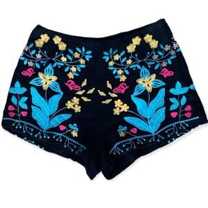 Honey Punch Black Embroidered Shorts Size Small